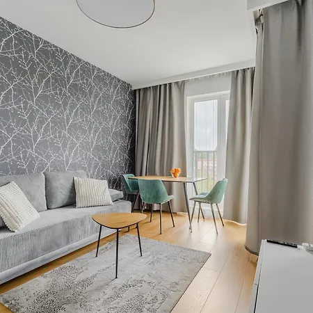 Premium In The Center Of With Free Parking & Balcony アパート
