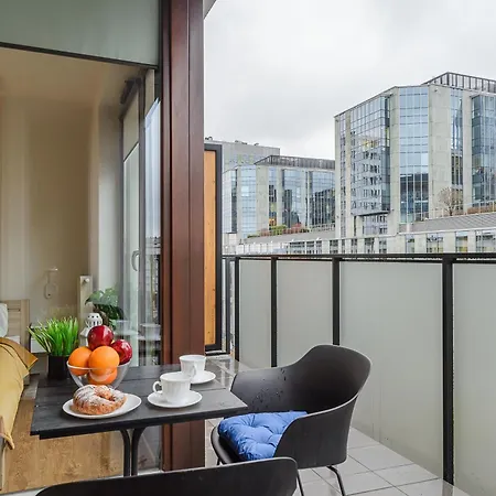 Premium In The Center Of With Free Parking & Balcony * Varšava