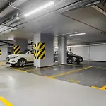 Premium In The Center Of With Free Parking & Balcony