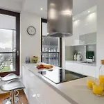 Premium In The Center Of With Free Parking & Balcony Apartament *