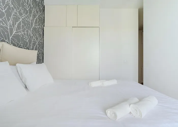 Apartament Premium In The Center Of With Free Parking & Balcony *