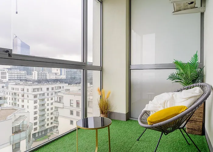 Premium In The Center Of With Free Parking & Balcony Apartament *