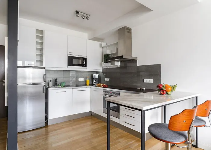 Apartament Premium In The Center Of With Free Parking & Balcony Warszawa