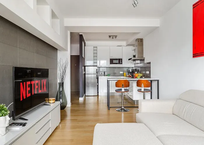 Premium In The Center Of With Free Parking & Balcony Apartament *