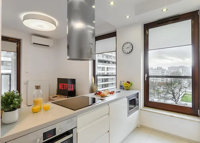 Apartament Premium In The Center Of With Free Parking & Balcony