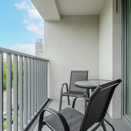Premium In The Center Of With Free Parking & Balcony Апартаменты Варшава