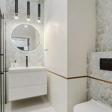 Lejlighed Premium In The Center Of With Free Parking & Balcony Warszawa