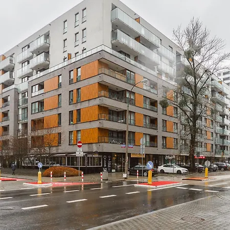 Premium In The Center Of With Free Parking & Balcony Варшава